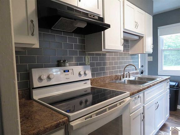 5th image of 2824 Alabama St