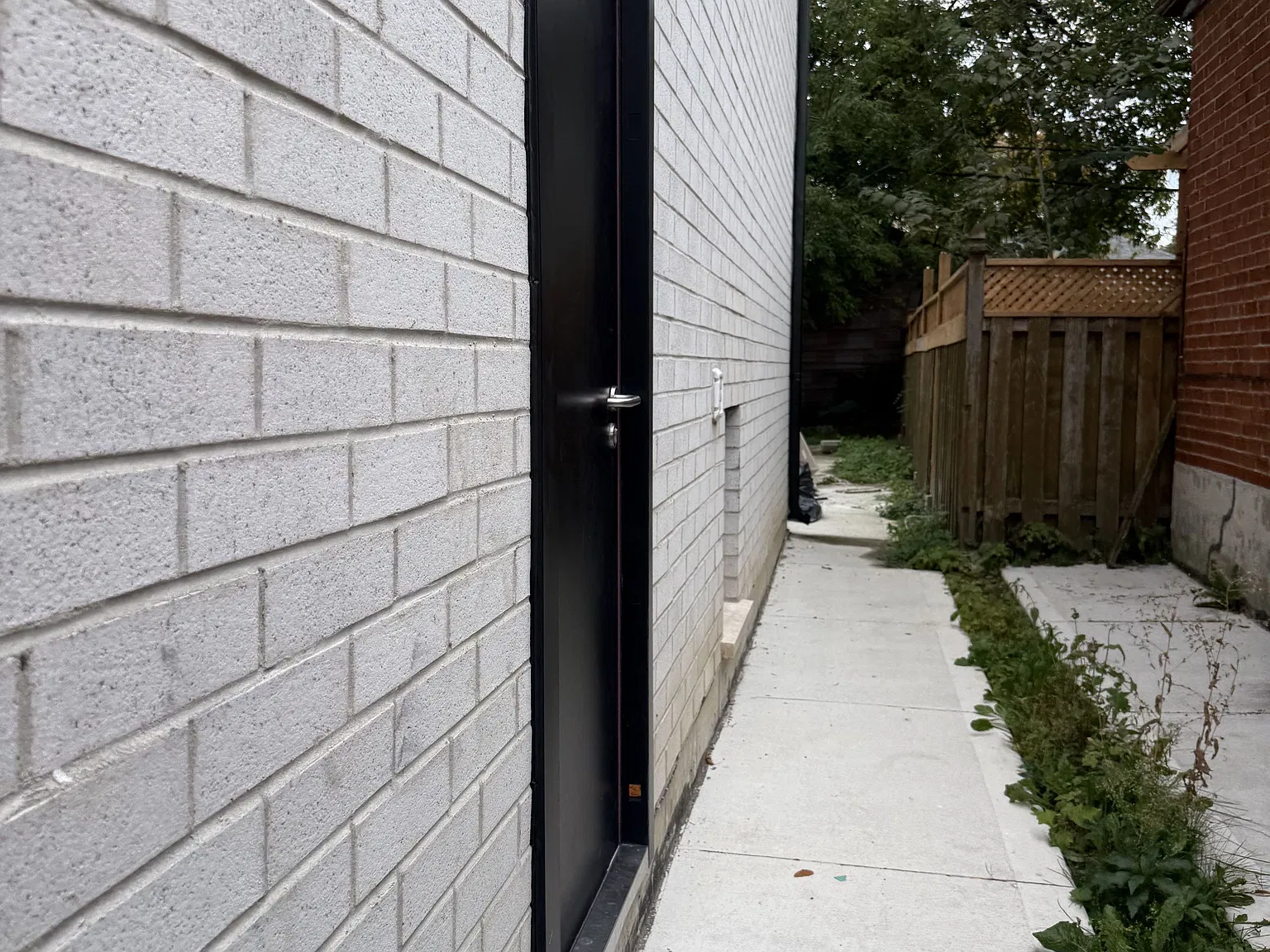 2 bed, $2,100 — Photo 3
