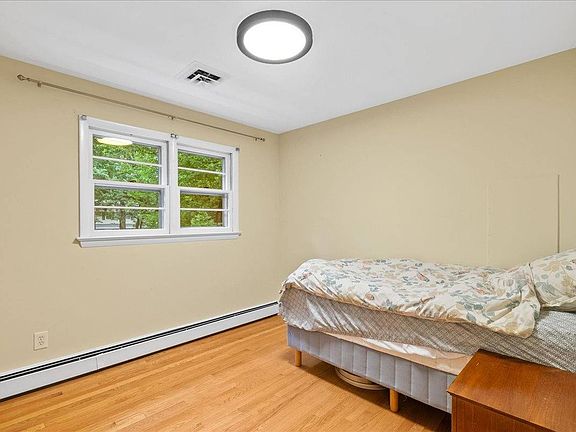 5th image of 12007 Hamden Ct