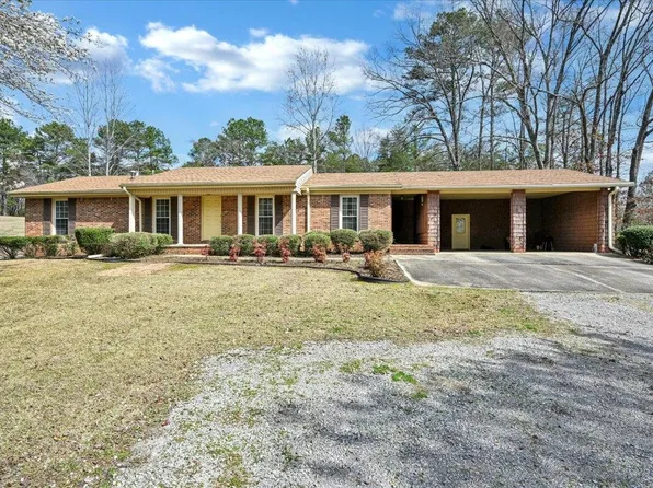 110 Phillips St, Double Springs, AL 35553