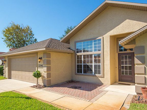 2241CommodoresClub_009