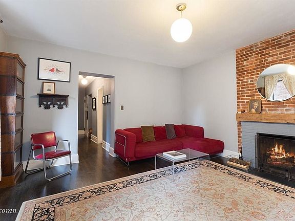2nd image of 131 E 15th St APT 4A