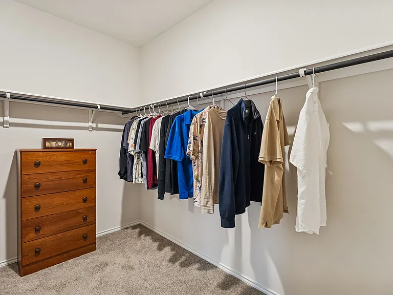 4550 Meerkat Dr — Photo 26