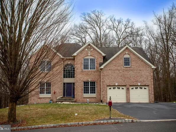 3860 Green Ridge Rd, Furlong, PA 18925