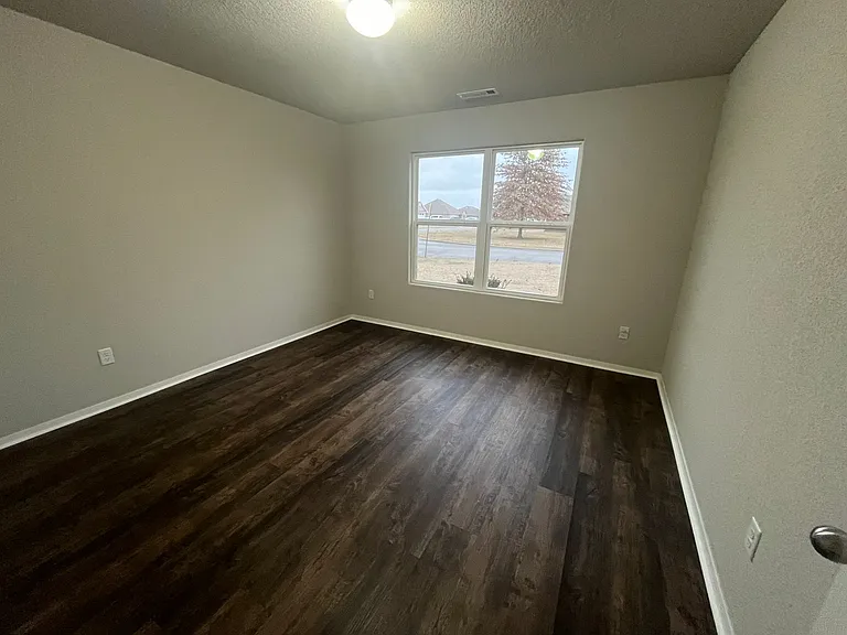 821 Richland Creek Ave — Photo 12