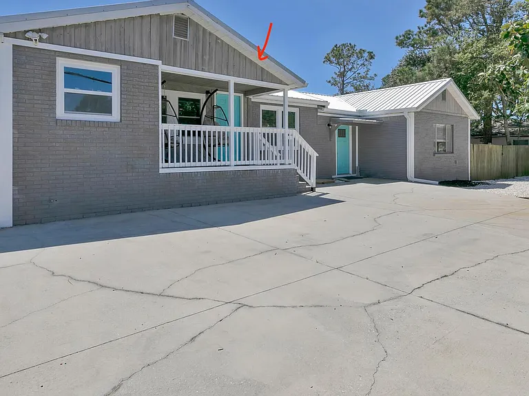 22615 Hilltop Ave #1 — Photo 29