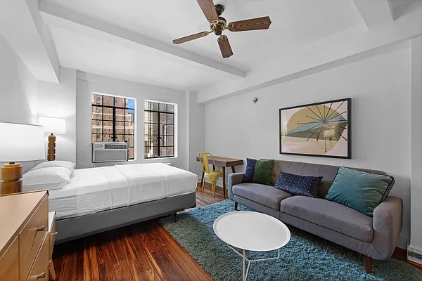 Sold by Compass | media 2