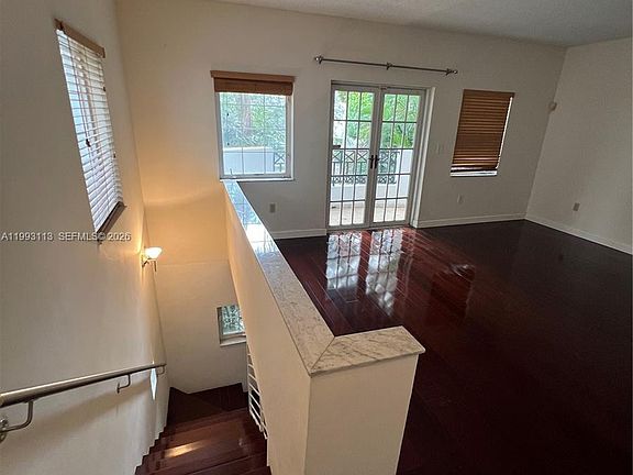 5th image of 33134 Coral Way