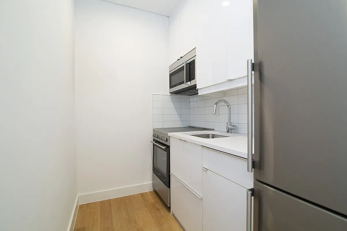 59 Thompson Street — Photo 3
