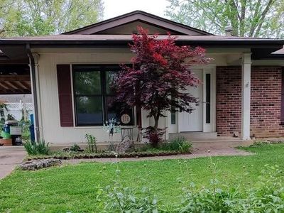 547 Blazedwood Dr, Ballwin, MO, 63021