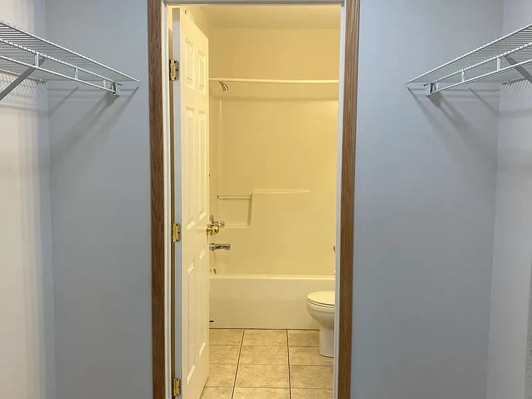 10025 Gordon Ave — Photo 12