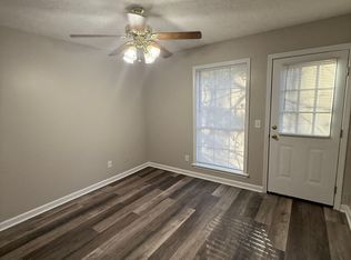 307 Carver Dr #6, Starkville, MS 39759
