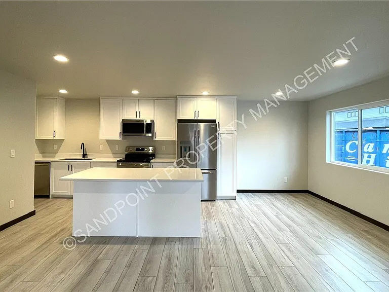 316 Aviator Ave #316 — Photo 9
