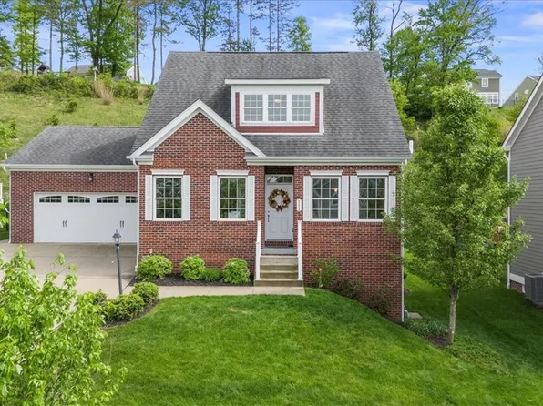 111 Vista Ridge Ln, Valencia, PA 16059