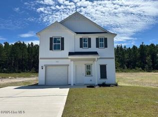 313 Deep River Rd, Aberdeen, NC 28315