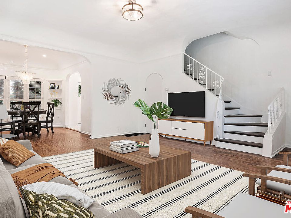 1st image of 7921 Norton Ave