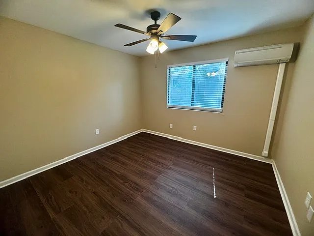 1665 Hunters Trl — Photo 11