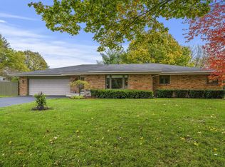 1038 Cavite Ct, Rockford, IL 61108