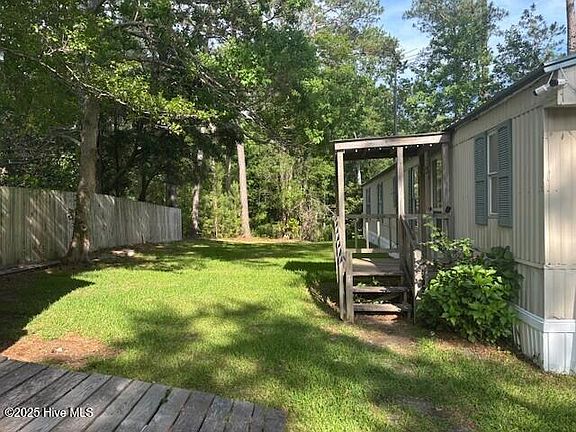 4th image of 212 Whispering Pines Court