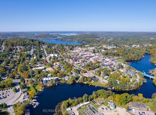 32 Brunel Rd #203, Huntsville, ON P1H1P5