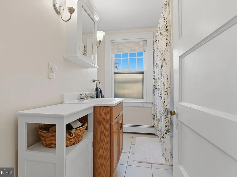 222 Mount Vernon Ave — Photo 23