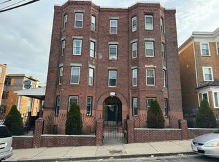 6 Greenville St APT 4, Roxbury, MA 02119