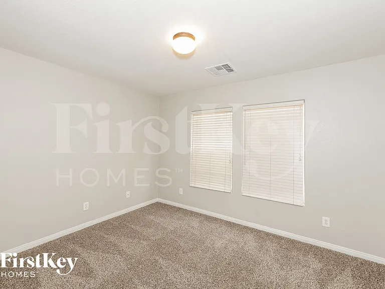 6245 Maidenhair Fern Ct — Photo 15
