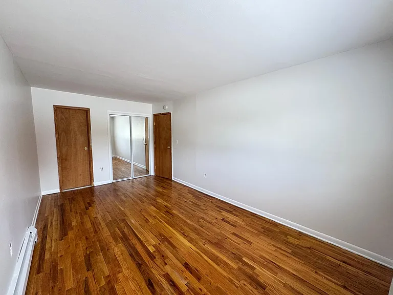 75-15 Caldwell Ave #1A — Photo 2