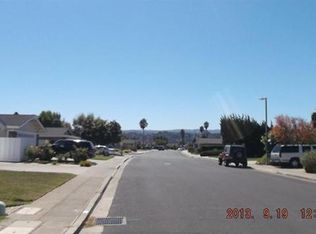 390 Winchester Ct, Foster City, CA 94404
