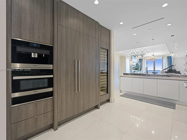 17901 Collins Ave #2702 — Photo 6
