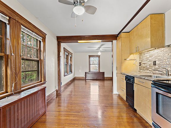 5th image of 43 Liszt St #2A