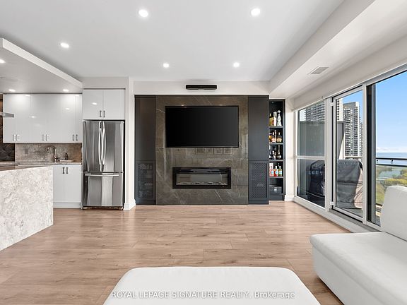 3rd image of 165 Legion Rd N #2128