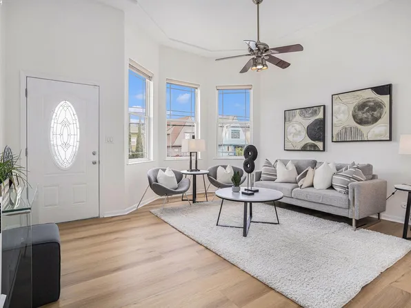 3118 West St, Oakland, CA 94608