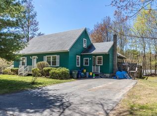 26 Hawthorne Rd, Leominster, MA 01453