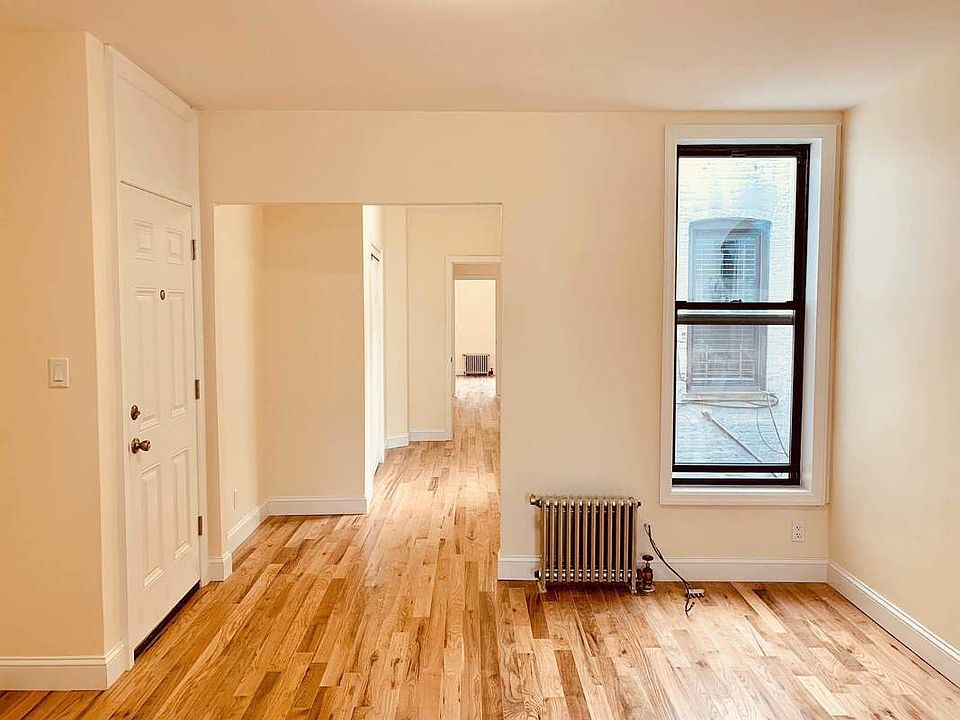 1st image of 3424 42nd St APT 3L