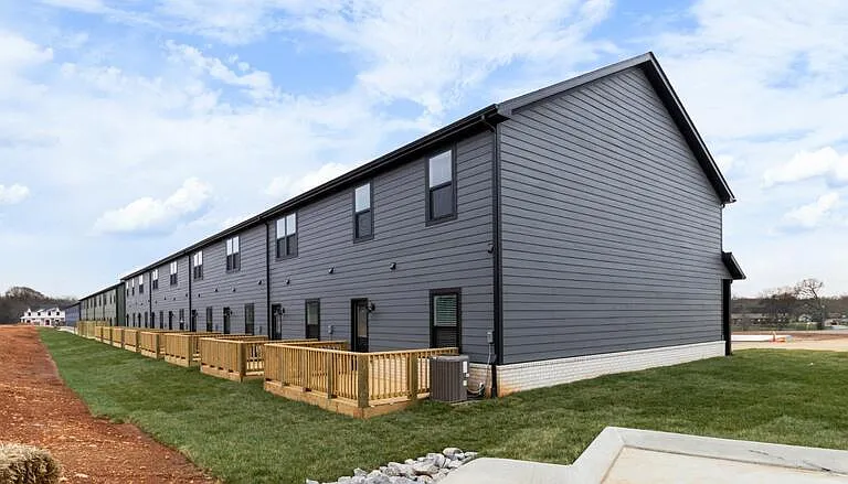 106 Jonathan Wade Cir — Photo 12
