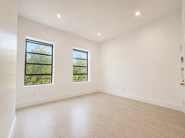 613 Sterling Pl #3R — Photo 3