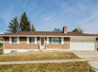 1402 Verde Dr, Colorado Springs, CO 80910