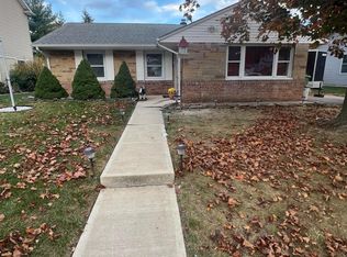 11 Gurley Rd, Edison, NJ 08817