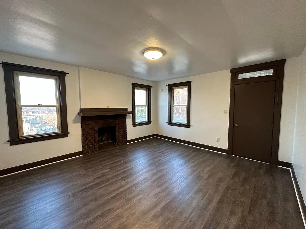 200 Hammond Street - 2 — Photo 4