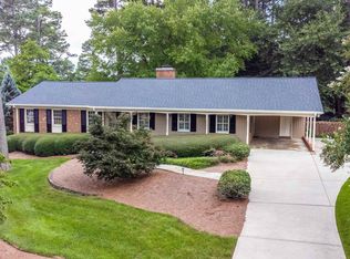 5805 Winthrop Dr, Raleigh, NC 27612