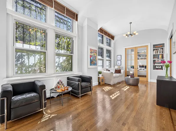 230 Central Park W #1CD, New York, NY 10024