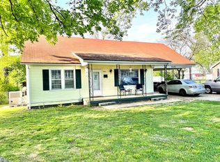 2414 Florence Dr, Hopkinsville, KY 42240