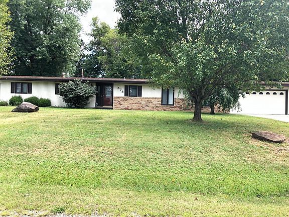 5th image of 578 Manor Dr