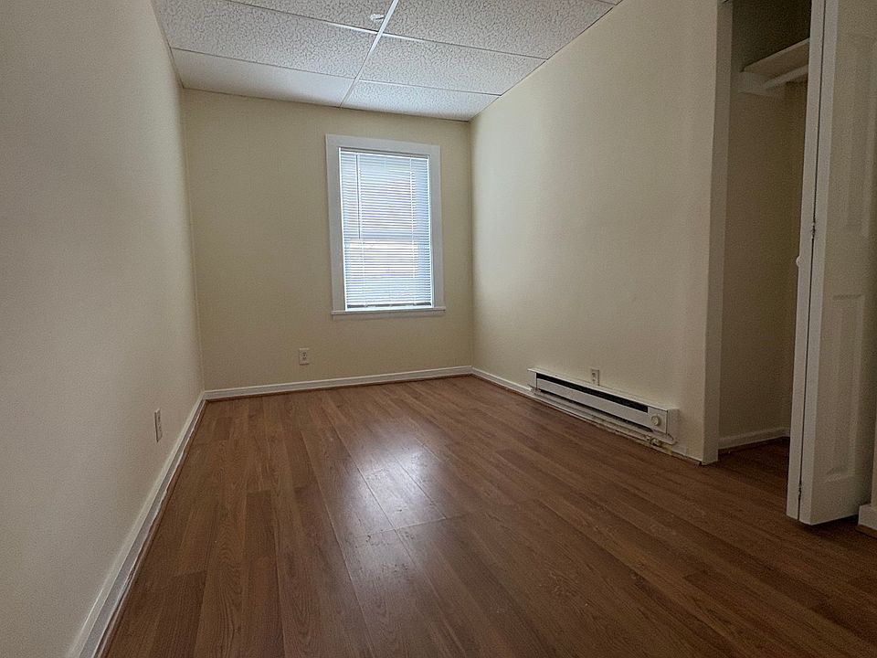 1st image of 24-30 Linden St #2