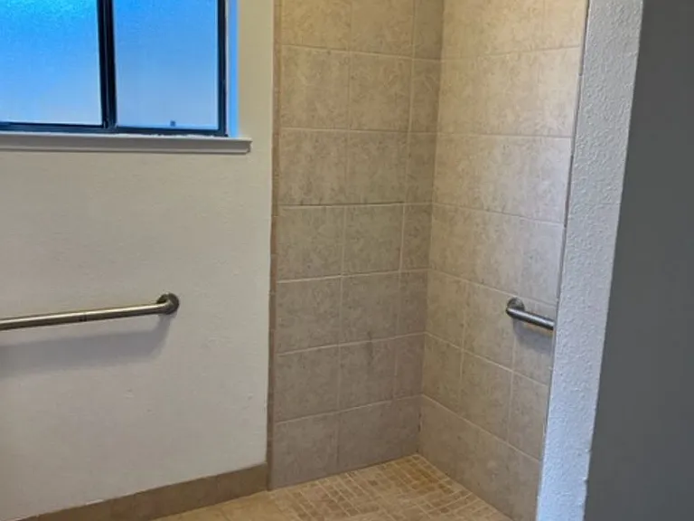 2427 Cherrywood Ct — Photo 13