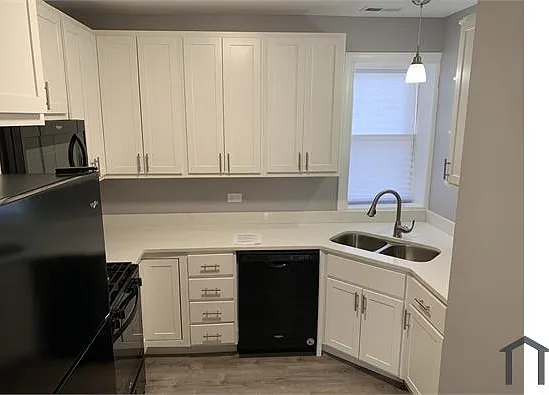5607 S Throop St #4 — Photo 5
