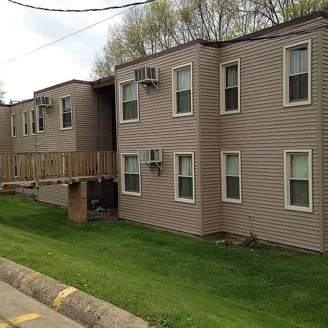 1 bed, 1.0 bath, 493 sqft, $650 — Photo 2