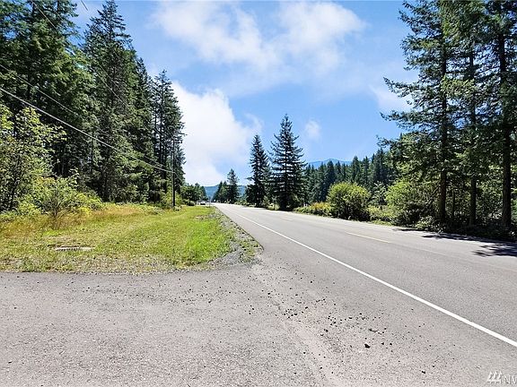 5th image of 45439 SE North Bend Way