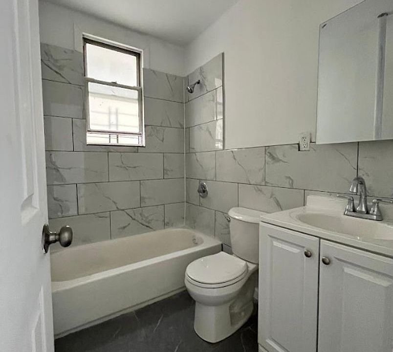 1st image of 2336 Barnum Ave #3B-1BA